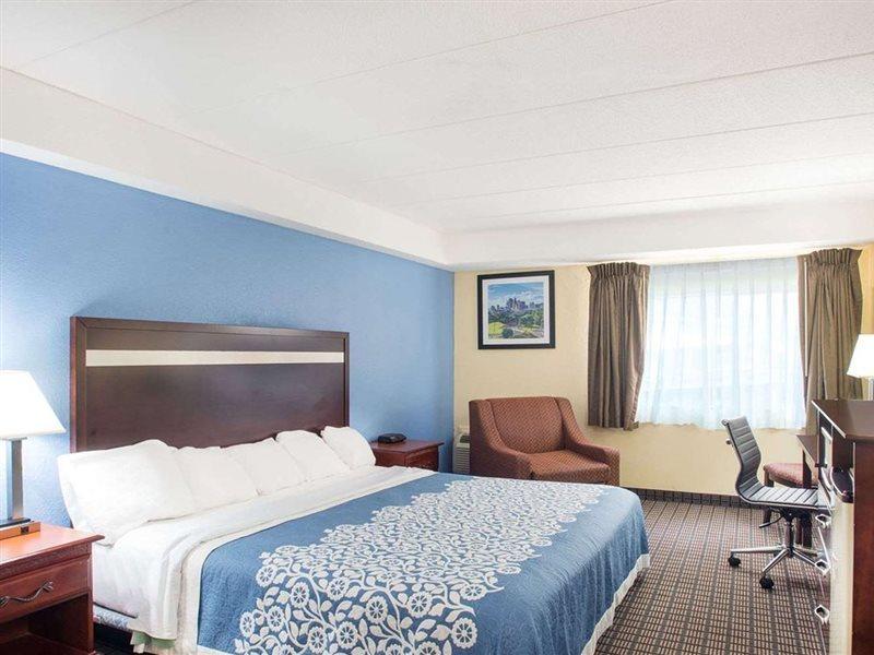 Days Inn By Wyndham New Haven Extérieur photo